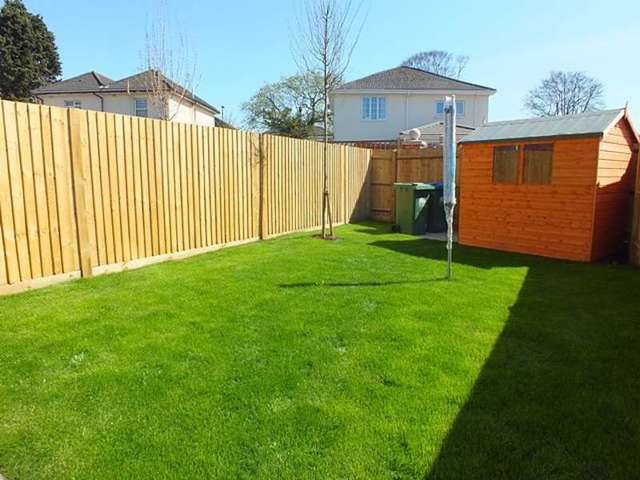  Image of 3 bedroom Detached house to rent in Oakley Road Southampton SO16 at Shirley  Southampton, SO16 4LG