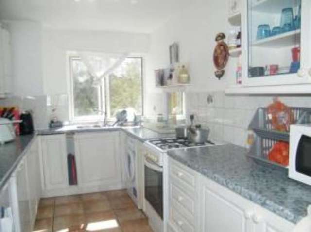  Image of 2 bedroom Flat for sale in Shrublands Avenue Croydon CR0 at Shirley Croydon Shirley, CR0 8JD