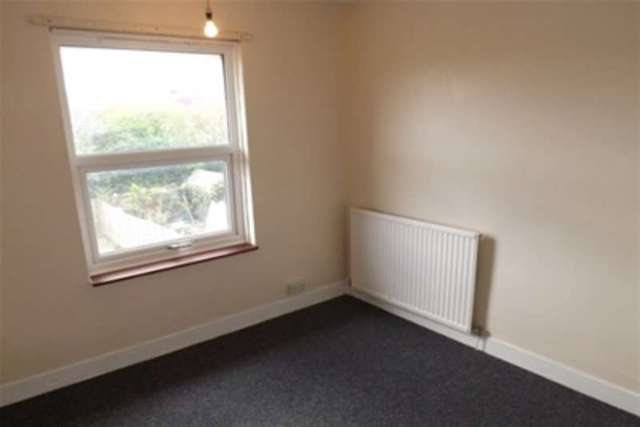  Image of 2 bedroom Flat to rent in Sicey Avenue Sheffield S5 at Sheffield, S5 6NG
