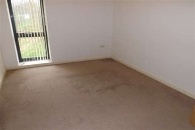  Image of 2 bedroom Flat to rent in Sicey Avenue Sheffield S5 at Sheffield, S5 6NG
