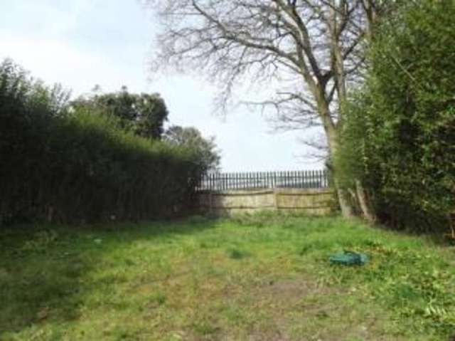  Image of 3 bedroom End of Terrace for sale in Sidcup Road Kingstanding Birmingham B44 at Birmingham West Midlands Kingstanding, B44 0LG
