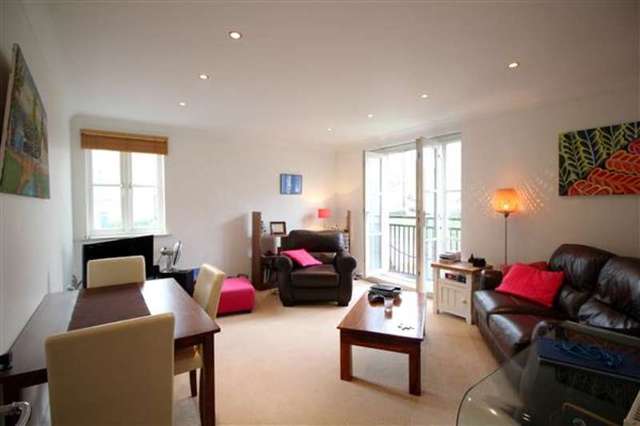  Image of 2 bedroom Apartment for sale in Herbert Mews London SW2 at Tulse Hill, SW2 2YG