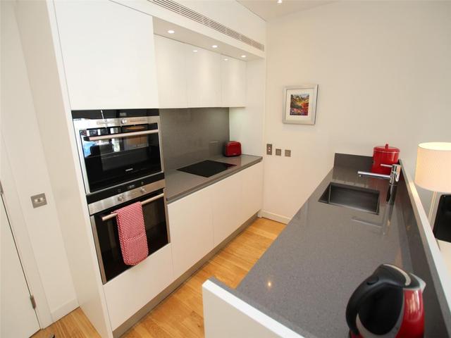  Image of 1 bedroom Flat to rent in Simpson Loan Edinburgh EH3 at City Centre Edinburgh Edinburgh, EH3 9GP