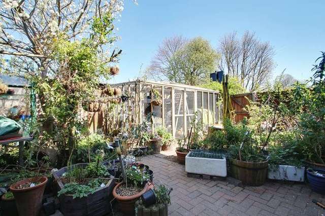  Image of 4 bedroom Property for sale in Sketty Road Enfield EN1 at Sketty Road  Enfield, EN1 3SF