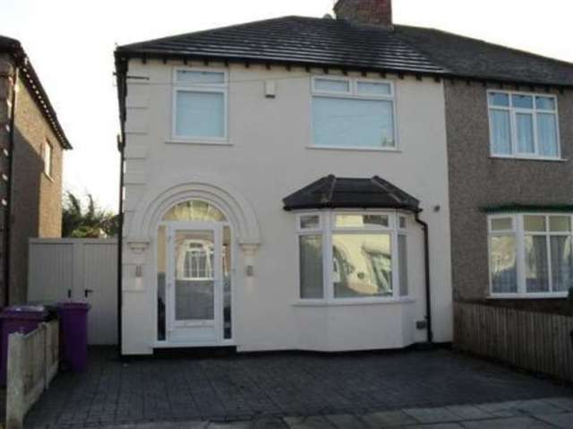  Image of 3 bedroom Semi-Detached house to rent in South Highville Road Childwall Liverpool L16 at Childwall Liverpool Merseyside, L16 9JH