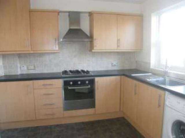  Image of 1 bedroom Flat for sale in Nelson Place South Woodham Ferrers Chelmsford CM3 at South Woodham Ferrers Chelmsford South Woodham Ferrers, CM3 5FH