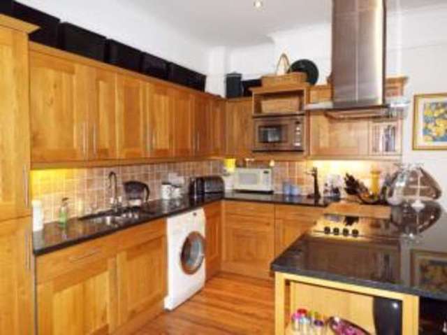  Image of 2 bedroom Flat for sale in Rockstone Place Southampton SO15 at Southampton Hampshire Southampton, SO15 2EQ