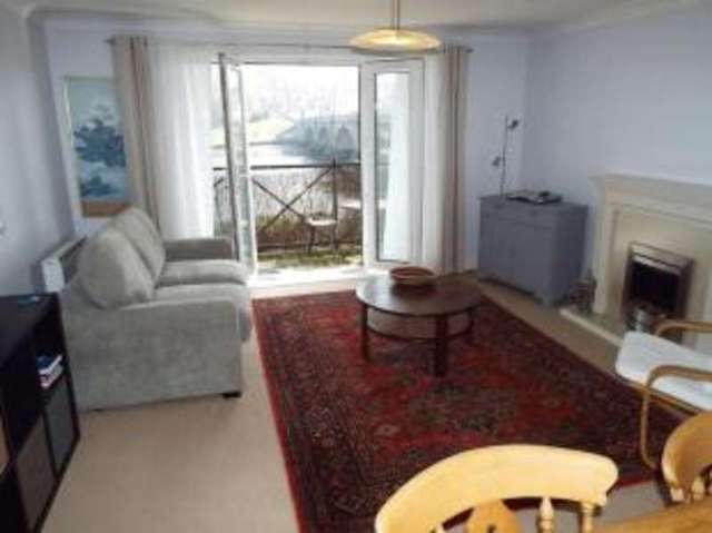  Image of 2 bedroom Flat for sale in Priory Avenue Southampton SO17 at Southampton Hampshire Portswood, SO17 2NW