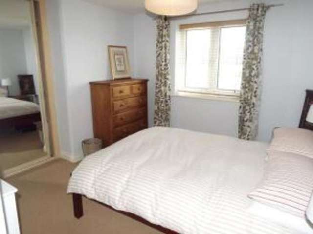  Image of 2 bedroom Flat for sale in Priory Avenue Southampton SO17 at Southampton Hampshire Portswood, SO17 2NW