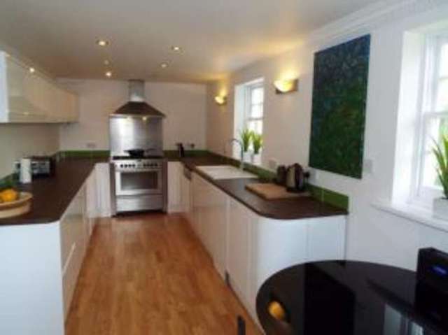  Image of 3 bedroom Flat for sale in Rockstone Place Southampton SO15 at Southampton Hampshire Southampton, SO15 2EQ