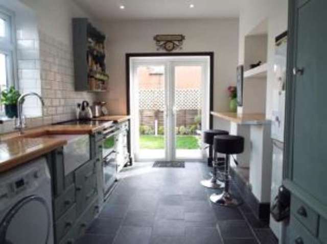  Image of 3 bedroom End of Terrace for sale in Southcourt Road Broadwater Worthing BN14 at Worthing West Sussex Broadwater, BN14 7DF