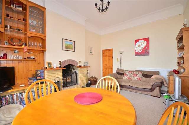  Image of 2 bedroom Detached house for sale in Southgrove Road Ventnor PO38 at Ventnor Isle of Wight Ventnor, PO38 1TW