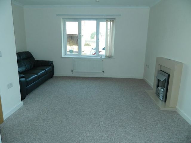 Image of 2 bedroom Flat for sale in Holts Way Weston-super-Mare BS23 at Holts Way Southward Weston-s-Mare, BS23 3ES