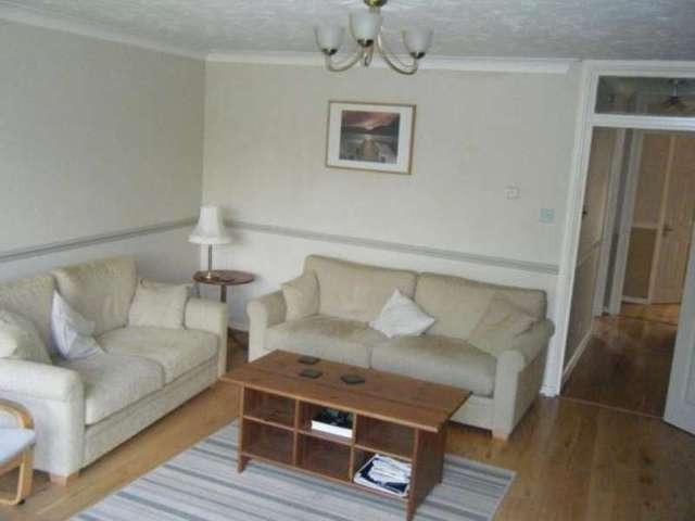  Image of 3 bedroom Detached house to rent in Sovereigns Quay Bedford MK40 at Bedford Bedfordshire Bedford, MK40 1TF