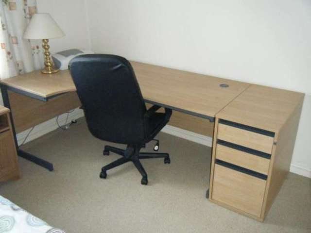  Image of 3 bedroom Detached house to rent in Sovereigns Quay Bedford MK40 at Bedford Bedfordshire Bedford, MK40 1TF