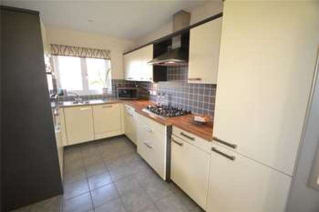  Image of 4 bedroom Detached house for sale in Sparrowhawk Way Bracknell RG12 at Bracknell Berkshire Popeswood, RG12 8BN