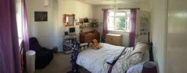 Image of 4 bedroom Detached house for sale in Spenser Road Bedford MK40 at Spenser Road  Bedford, MK40 2BB