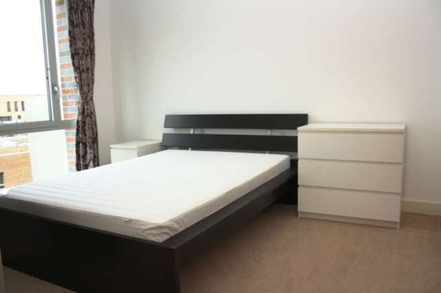  Image of 2 bedroom Flat to rent in Devons Road London E3 at Devons Road  Bow, E3 3BF