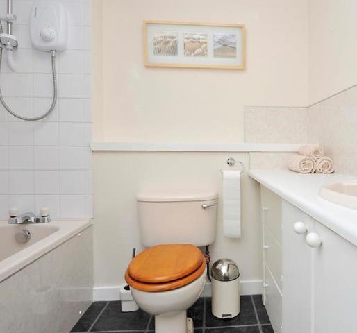  Image of 2 bedroom Bungalow to rent in St. Annes Wynd Newtonhill Stonehaven AB39 at Newtonhill Aberdeenshire Aberdeenshire, AB39 3WX