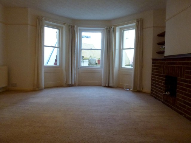  Image of 2 bedroom Flat to rent in St. Aubyns Hove BN3 at St Aubyns  Hove, BN3 2TJ