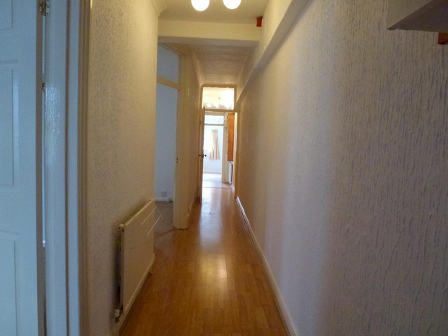  Image of 2 bedroom Flat to rent in St. Aubyns Hove BN3 at St Aubyns  Hove, BN3 2TJ