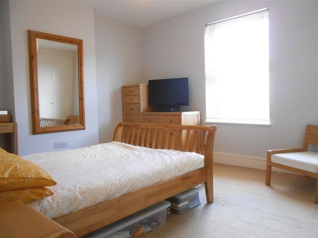  Image of 3 bedroom Terraced house for sale in Speedwell Avenue St. George Bristol BS5 at Speedwell Avenue St George BRISTOL, BS5 8DN
