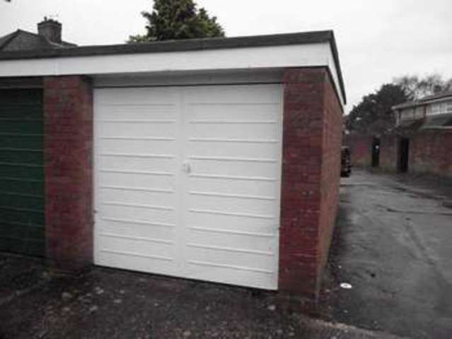  Image of Property to rent in St. Georges Drive Chichester PO19 at St Georges Drive  Chichester, PO19 8SX