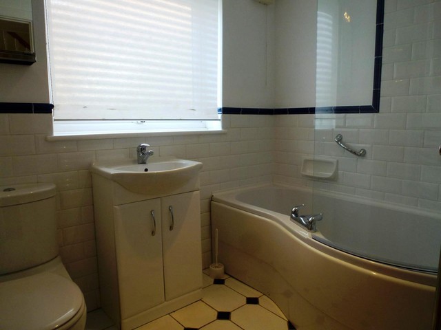  Image of 3 bedroom Detached house to rent in St. Helens Crescent Hove BN3 at Hangleton  Hove, BN3 8EP