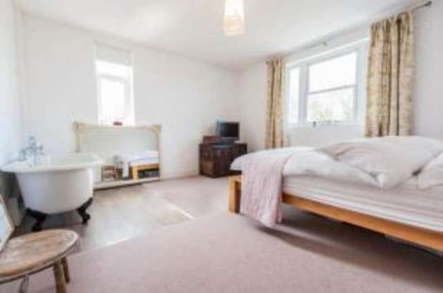  Image of 3 bedroom Semi-Detached house for sale in Church Road St. Johns Woking GU21 at St Johns Woking Knaphill, GU21 7RN