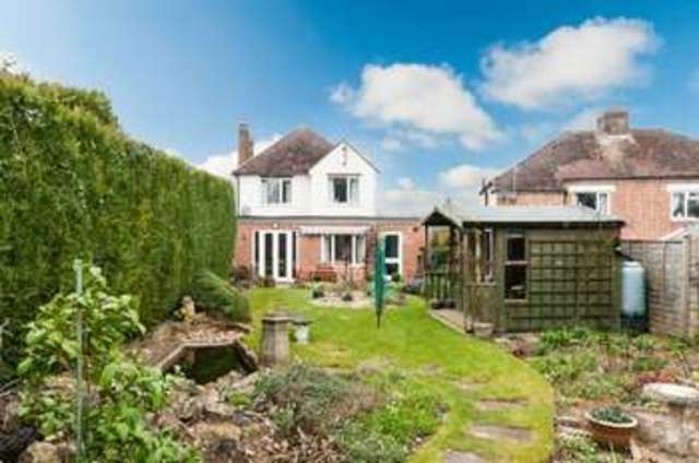  Image of 3 bedroom Detached house for sale in St. Marys Avenue Rushden NN10 at St. Marys Avenue  Rushden, NN10 9EP