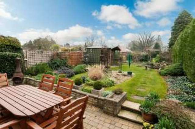  Image of 3 bedroom Detached house for sale in St. Marys Avenue Rushden NN10 at St. Marys Avenue  Rushden, NN10 9EP