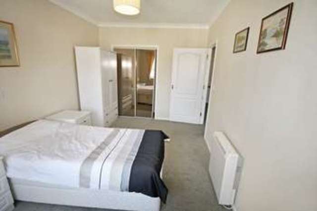  Image of 2 bedroom Retirement Property for sale in Fernlea Avenue Ferndown BH22 at Fernlea Avenue  Ferndown, BH22 8HF