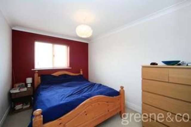  Image of 1 bedroom Flat to rent in Mayfield Road London N8 at 10 Mayfield Road London Hornsey, N8 9NQ
