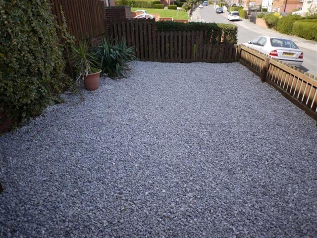  Image of 3 bedroom Terraced house to rent in Standale Avenue Pudsey LS28 at Pudsey  Pudsey, LS28 7JF