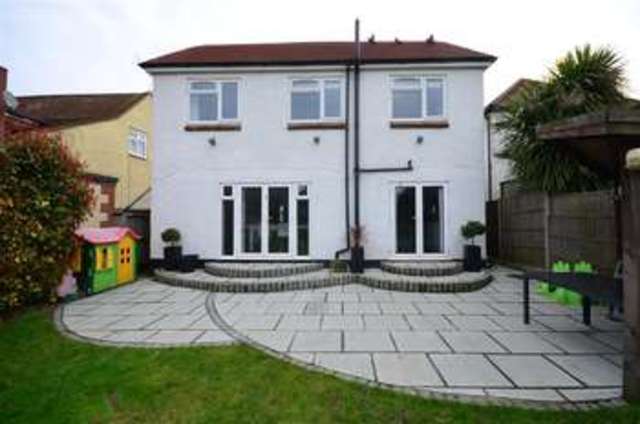  Image of 4 bedroom Detached house for sale in Stanham Road Dartford DA1 at Dartford Kent Dartford, DA1 3AW
