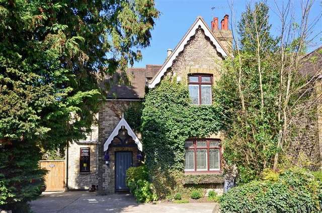  Image of 3 bedroom Semi-Detached house for sale in Station Road Aylesford ME20 at Aylesford Kent Aylesford, ME20 7QR