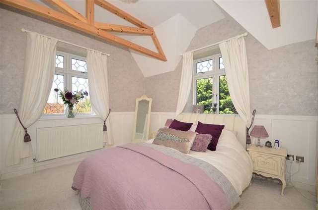 Image of 3 bedroom Semi-Detached house for sale in Station Road Aylesford ME20 at Aylesford Kent Aylesford, ME20 7QR