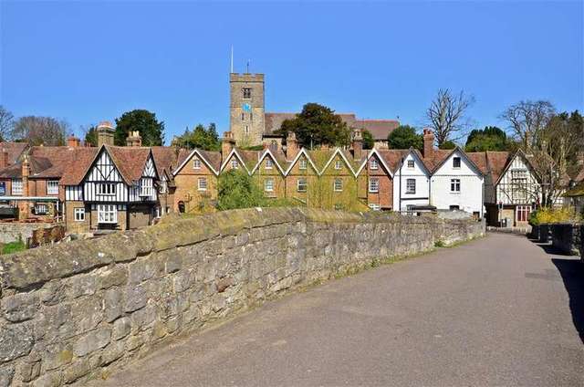  Image of 3 bedroom Semi-Detached house for sale in Station Road Aylesford ME20 at Aylesford Kent Aylesford, ME20 7QR