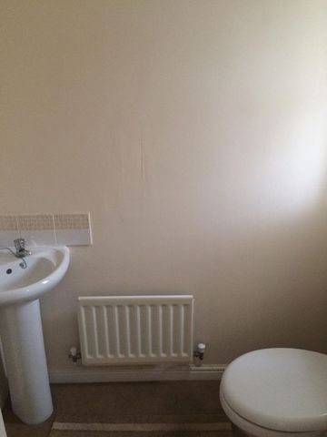  Image of 2 bedroom Semi-Detached house to rent in Stirling Lane Hunts Cross Liverpool L25 at Stirling Lane Hunts Cross Liverpool, L25 9GF