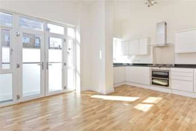  Image of 2 bedroom Maisonette for sale in Stoke Newington High Street London N16 at Stoke Newington London Stoke Newington, N16 8EL