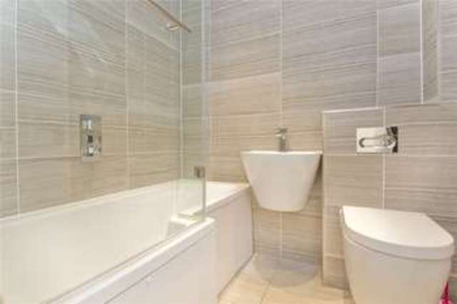  Image of 2 bedroom Flat for sale in Stoke Newington High Street London N16 at Stoke Newington London Stoke Newington, N16 8EL