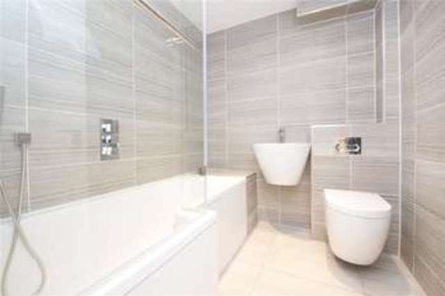  Image of 1 bedroom Flat for sale in Stoke Newington High Street London N16 at Stoke Newington London Stoke Newington, N16 8EL