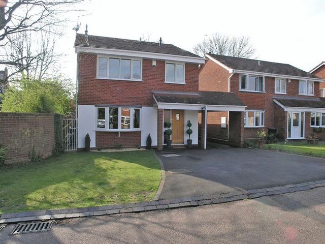  Image of 4 bedroom Detached house for sale in Oxford Drive Stourbridge DY8 at Oxford Drive Off Pargeter Street Stourbridge, DY8 1BP