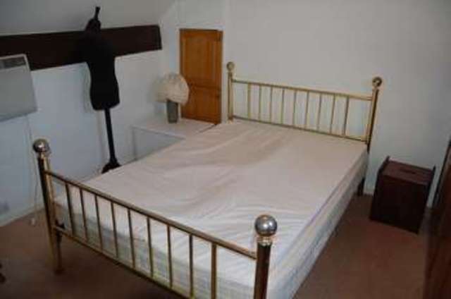  Image of 3 bedroom Detached house for sale in Stourbridge Road Fairfield Bromsgrove B61 at Stourbridge Road Fairfield Bromsgrove, B61 9LR