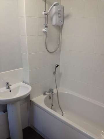  Image of 2 bedroom Terraced house to rent in Sunlight Street Anfield Liverpool L6 at Liverpool Merseyside, L6 4AG