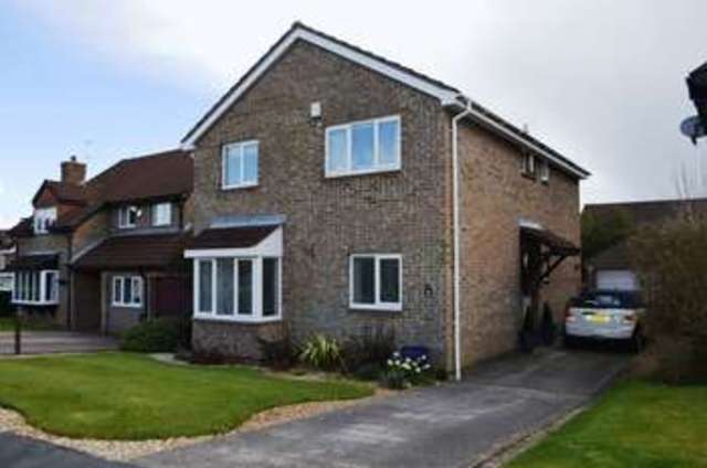  Image of 4 bedroom Detached house for sale in Sunnyvale Drive Longwell Green Bristol BS30 at Sunnyvale Drive Longwell Green Bristol, BS30 9YQ