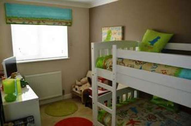  Image of 4 bedroom Detached house for sale in Sunnyvale Drive Longwell Green Bristol BS30 at Sunnyvale Drive Longwell Green Bristol, BS30 9YQ