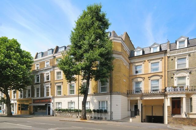 Image of 3 bedroom Flat to rent in Sutherland Avenue London W9 at Sutherland Avenue Maida Vale Maida Vale, W9 2HQ
