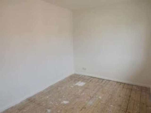  Image of 3 bedroom End of Terrace for sale in Swalecliff Avenue Wythenshawe Manchester M23 at Manchester Greater Manchester Baguley, M23 9DN
