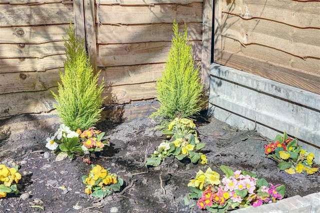  Image of 1 bedroom Ground Flat for sale in Sybourn Street London E17 at Walthamstow London Walthamstow, E17 8HA